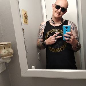 Meet your Posher, Jason